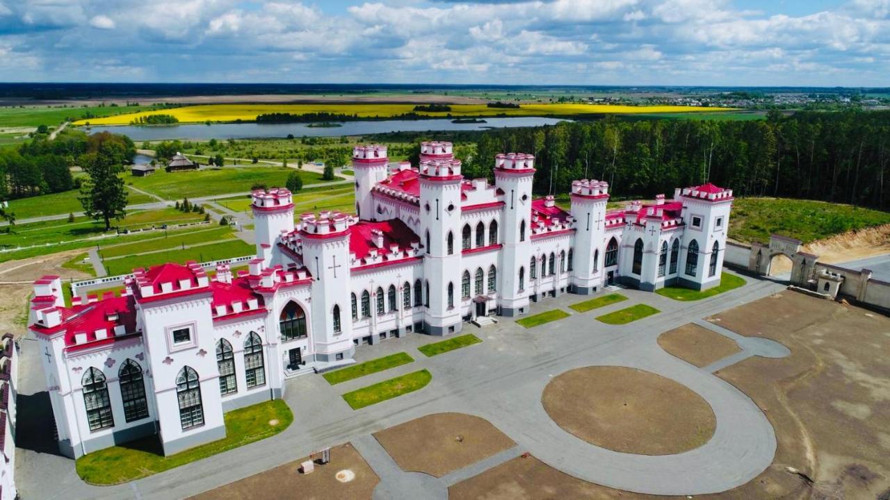 Отель Пусловских Коссовский Дворец Kossovo Экстерьер фото